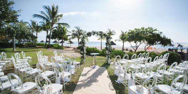 Alquiler de Espacios para Bodas en Barcelona · Boda Playa